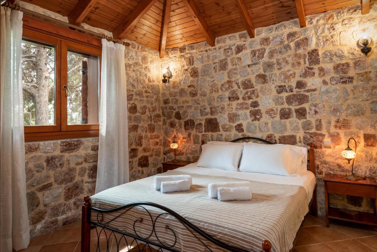 Filerolia Stone House Villa Pastida ภายนอก รูปภาพ